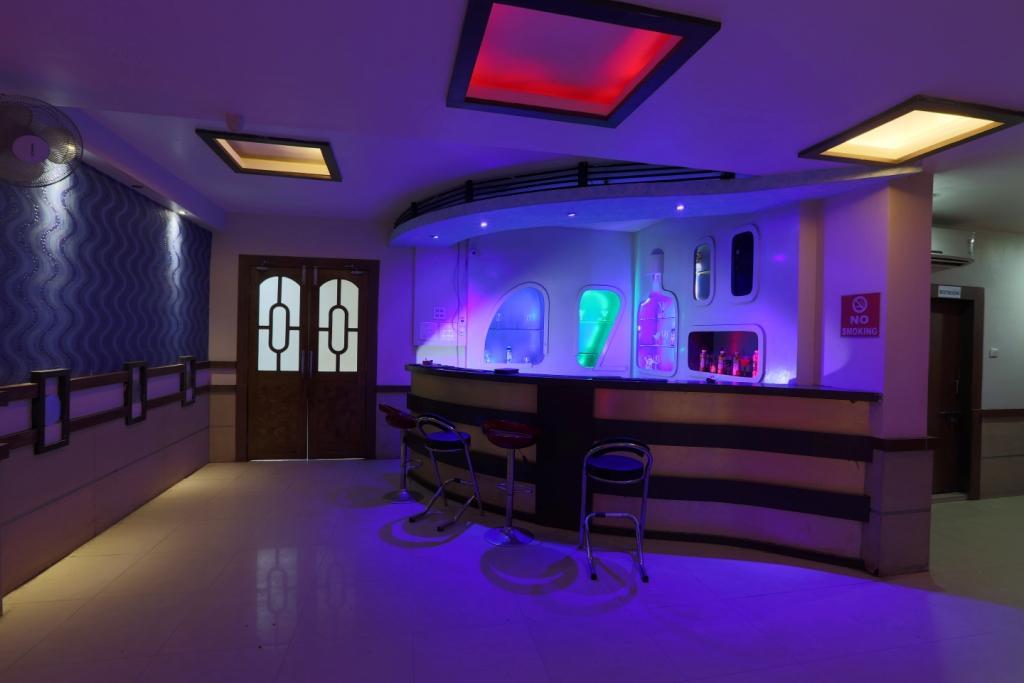 Hotel Jironi Jorhat Luaran gambar